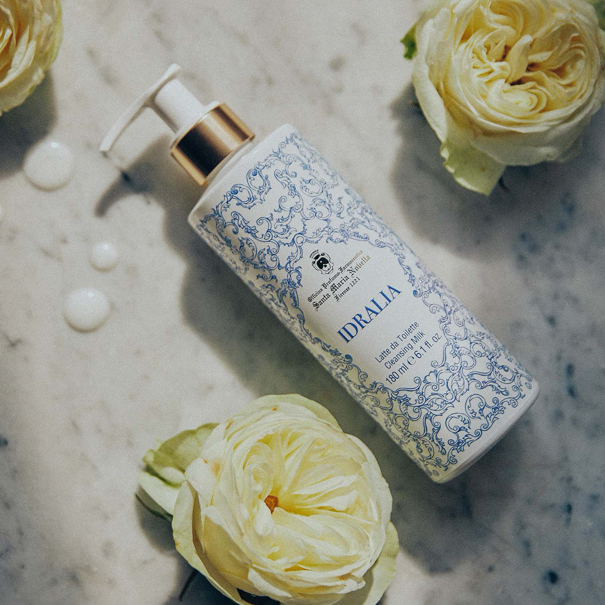 Idralia Cleansing Milk
